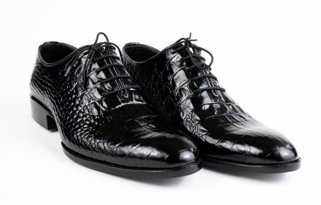 LACCROX BLACK
