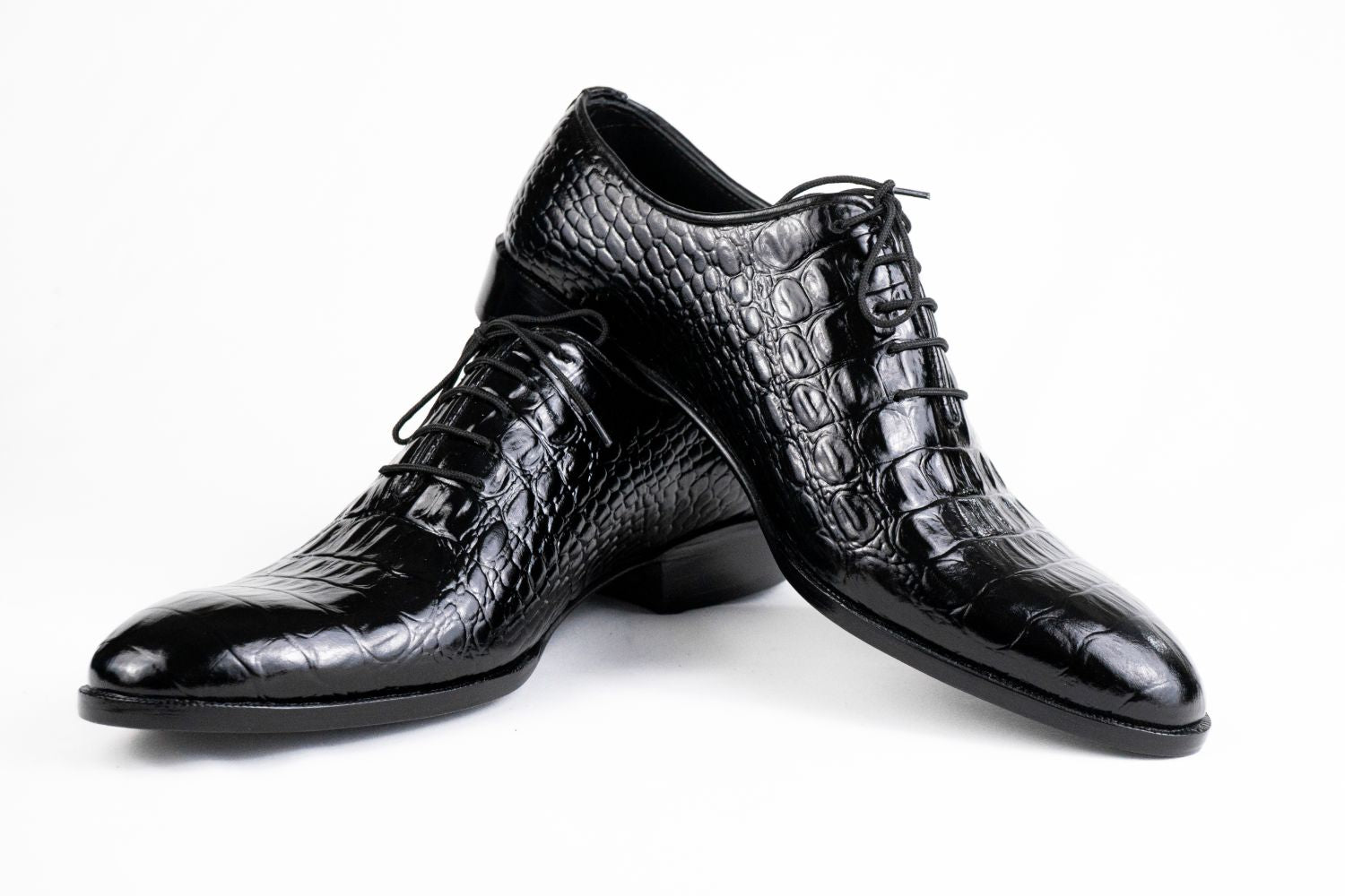 LACCROX BLACK